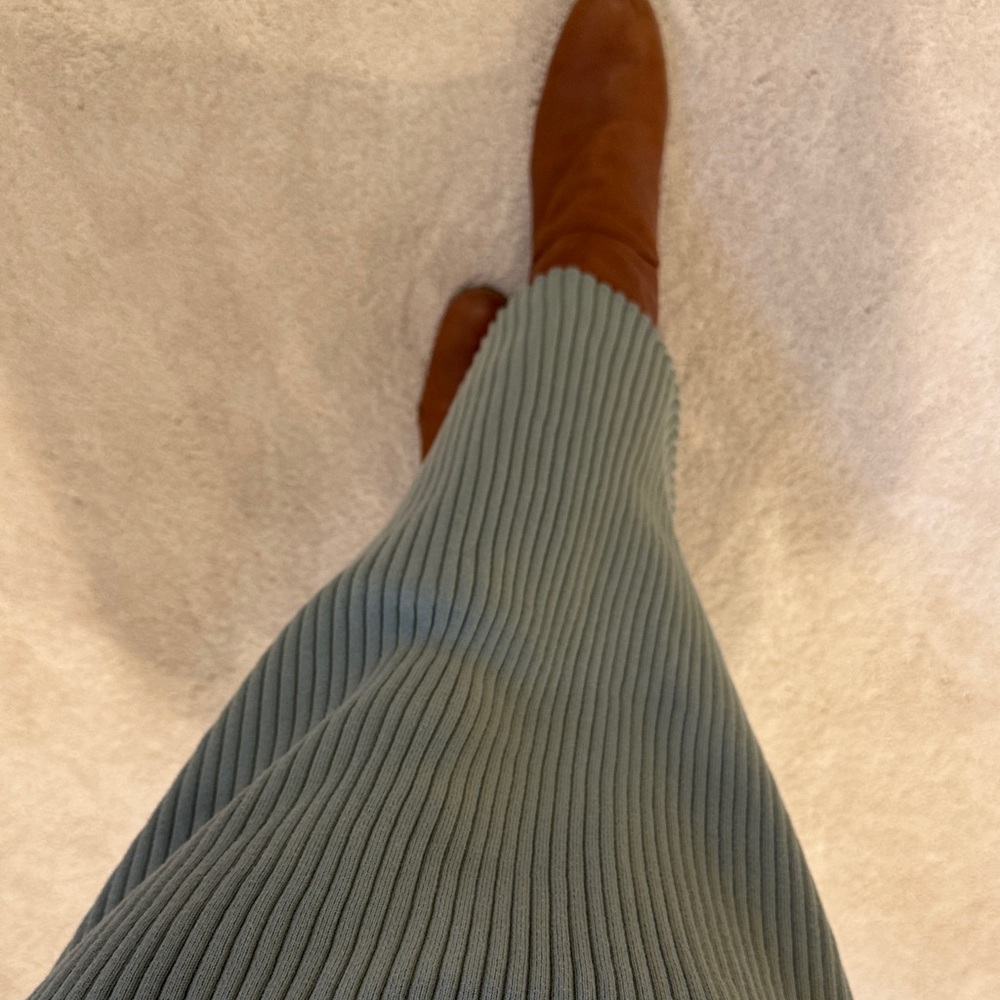 Varley Teal Ribbed Maxi Dress - Picture 4 of 4